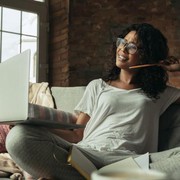 Rekomendasi Pekerjaan untuk Ibu Rumah Tangga untuk Menambah Penghasilan