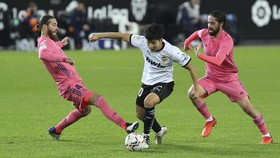 Klasemen Liga Spanyol Usai Madrid Dibantai Valencia