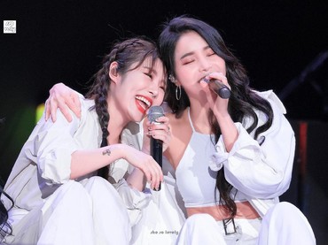 Wheein & Solar MAMAMOO Pernah Pingsan karena Diet Ekstrem yang Bahaya