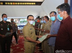 10 Ribu Warga Banyuwangi Terima Sertifikat Pendaftaran Tanah Sistematik Lengkap