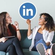 4 Cara yang Bisa Kamu Lakukan Agar Lebih Aktif di LinkedIn