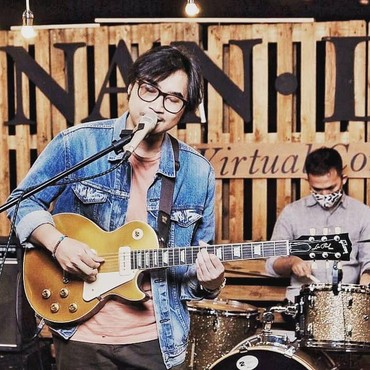 Lirik Lagu Sesuatu di Jogja - Adhitia Sofyan