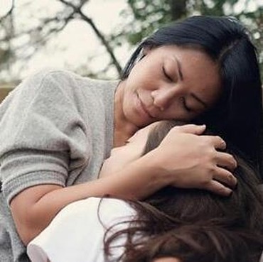 Potret Mesra Anggun Cipta Sasmi dan Kirana Cipta Montana