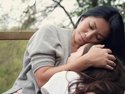 Potret Mesra Anggun Cipta Sasmi dan Kirana Cipta Montana