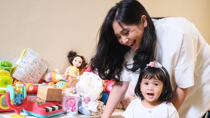 Ansara Maisadipta, putri Caca Tengker