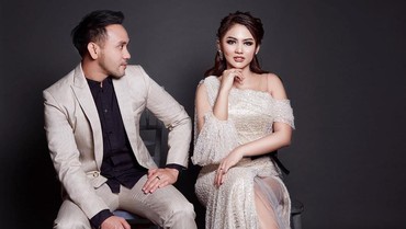 img-title Besok, Jenita Janet dan Danu Sofwan Dikabarkan Menikah