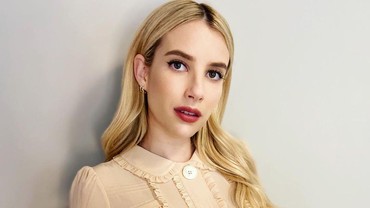 Emma Roberts Pamerkan Foto Anak Laki-laki yang Gemas