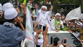 Yang Gigih Terapkan Protokol dan Tanya soal Kerumunan Rizieq