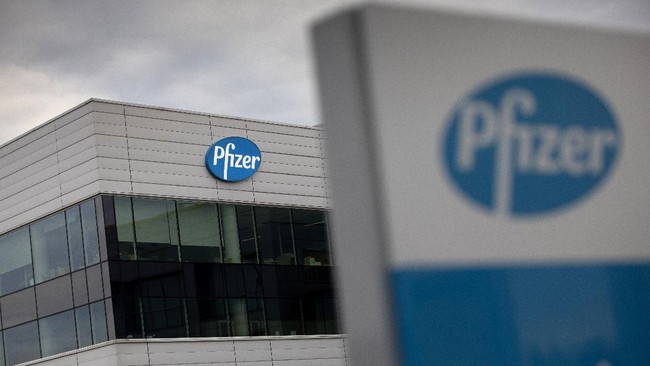 Kepala Eksekutif BioNTech, Ugur Sahin optimis vaksin corona buatannya bersama Pfizer dapat menghentikan pandemi Covid-19 di dunia.