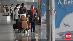 Gubernur Sulsel Perketat Pintu Masuk Bandara dan Pelabuhan
