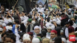 8 Pejabat Dicopot Usai Kerumunan Rizieq, PKS Sebut Timpang
