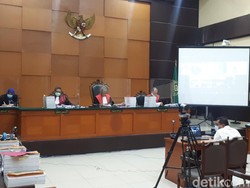 Hakim Tegur Anak Buah Brigjen Prasetijo: Masak Kompol Nggak Tahu