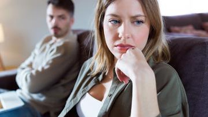 Tinggalin! 5 Hal Ini Jadi Tanda Kalau Pacar Kamu Toxic