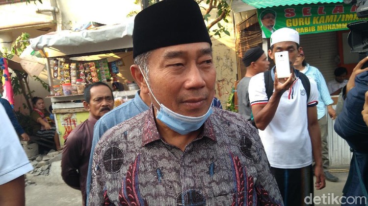 Abraham Lunggana atau Haji Lulung