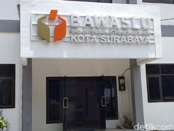 2.008 APK Milik Paslon di Pilwali Surabaya Melanggar Aturan, Ini Rinciannya