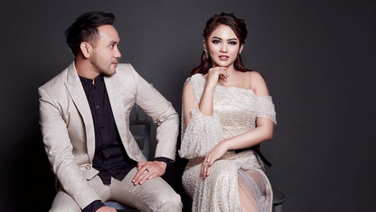 Jenita Janet dan Danu Sofwan.