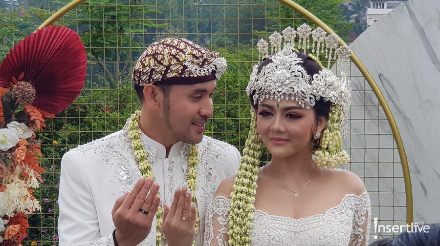 Jenita Janet dan Danu Sofwan