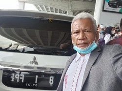 Kuasa Hukum Habib Rizieq Minta Henry Yoso Cabut Laporan