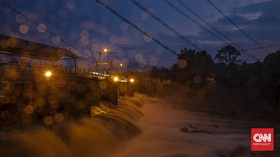 Tinggi Muka Air Katulampa dan Sejumlah Pintu Air Siaga III