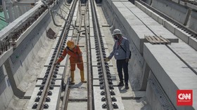 Menhub Uji Coba LRT Jabodebek, Progres 79 Persen