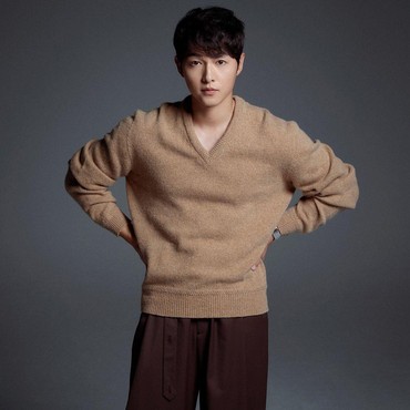 Intip 5 Foto Song Joong Ki yang Baru Bikin Instagram