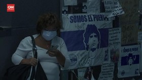VIDEO: Operasi Otak Selesai, Maradona Segera Tinggalkan RS
