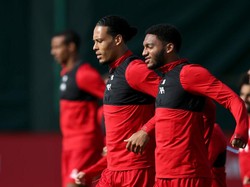 Van Dijk dan Gomez Cedera, Liverpool Jangan Ragu-ragu Beli Bek
