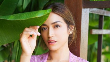 Unggah Foto di Tepi Pantai, Jessica Iskandar Banjir Hujatan