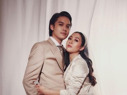 Melihat Lebih Dekat Cincin Pernikahan Sherina Munaf, Karya Happy Salma