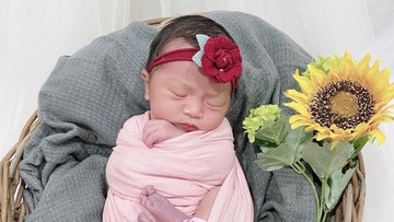 Melahirkan Anak Ke-3, Nama Bayi Nina Zatulini Cantik dari Bahasa Sansekerta