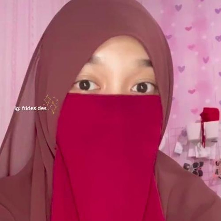 <p>Frides pun mengaku kalau konten TikToknya dipakai untuk berbagi ilmu dan hal positif lainnya. (Foto: TikTok @fridesides)</p>