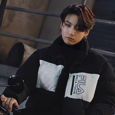 Jadi Maknae Sempurna, Jungkook BTS Ternyata Iri dengan Sosok Ini