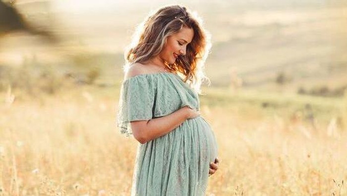 Kapan Ibu Hamil Perlu Obat Penguat Kandungan?