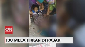 VIDEO: Dramatis, Bidan Militer Bantu Ibu Melahirkan di Pasar