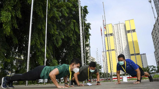 Dua penyintas Covid-19 Erlang dan Erra mengatakan penyakit menular ini disertai gejala minim, sehingga orang bisa saja terjangkit Covid-19 tanpa menyadarinya.