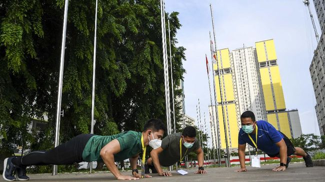 Pesan Penyintas Erlang dan Erra: Jangan Sepelekan Covid-19 Dua penyintas Covid-19 Erlang dan Erra mengatakan penyakit menular ini disertai gejala minim, sehingga orang bisa saja terjangkit Covid-19 tanpa menyadarinya.