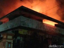 Pasar Weleri Kendal Terbakar
