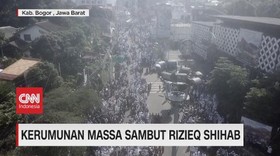 VIDEO: Kerumunan Massa Sambut Rizieq Shihab di Bogor