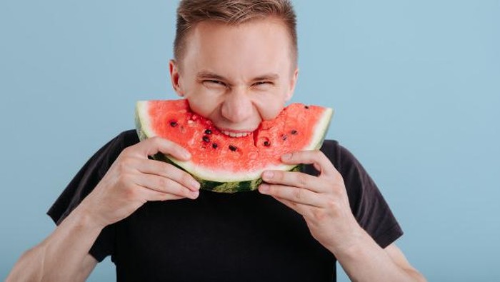 Ssst... Inilah Manfaat Buah Semangka Bagi Pria!