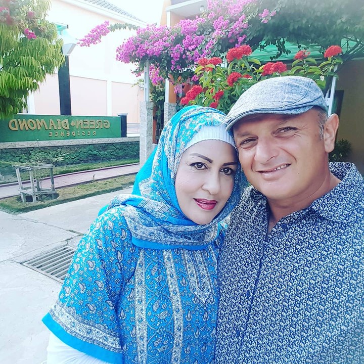 <p>1. Sebelum menikah dengan Krisdayanti, Raul Lemos pernah menikah dengan Shechah Sagran alias Atha, Bunda. (Foto: Instagram @shechahsagran)</p>