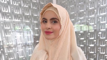 img-title Jelang Bercerai dengan Suami, Asha Shara: Aku Kuat