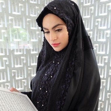 Gugat Cerai, Ternyata Asha Shara & Suami Sudah Pisah Rumah