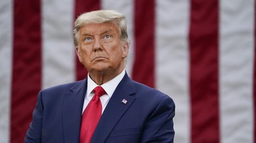 Pengadilan banding federal menolak gugatan untuk menunda kemenangan Biden di Pennsylvania dan menepis tudingan kecurangan pemilu.