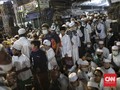 Massa di Acara Rizieq Tanpa Jarak dan Tak Semua Bermasker