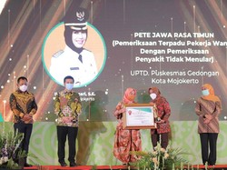 Dalam Sehari, Ning Ita Sabet 2 Penghargaan Bergengsi di Peringatan HKN