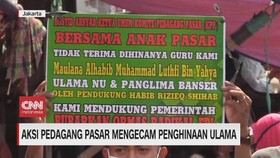 VIDEO: Aksi Pedagang Pasar Mengecam Penghinaan Ulama