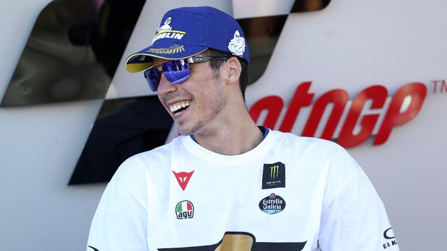Juara bertahan Joan Mir mengaku kesal karena Valentino Rossi tidak juga pensiun jelang MotoGP Portugal 2021 di Sirkuit Algarve, Minggu (18/4).