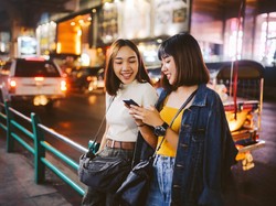 Arti AU dan Istilah-istilah Lain yang Dipakai Anak Zaman Now di Twitter