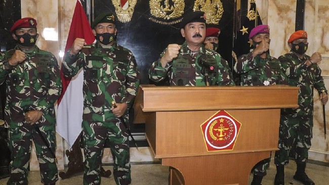 Dari 50 perwira tinggi yang dimutasi, sebanyak 30 Pati berasal dari TNI AD, 16 Pati dari TNI AL dan empat Pati di TNI AU.