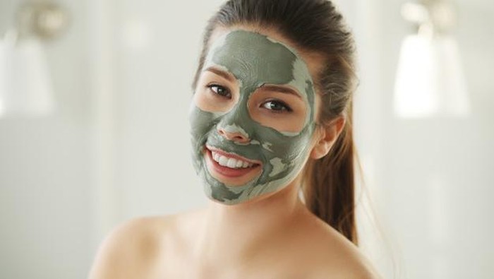 4 Rekomendasi Clay Mask Bagus di Bawah Rp 50 Ribu 4 Rekomendasi Clay Mask Bagus di Bawah Rp 50 Ribu